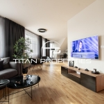 Дава се под наем Двустаен апартамент в София, Лозенец - 140 кв.м за 1200 € - Снимка #1