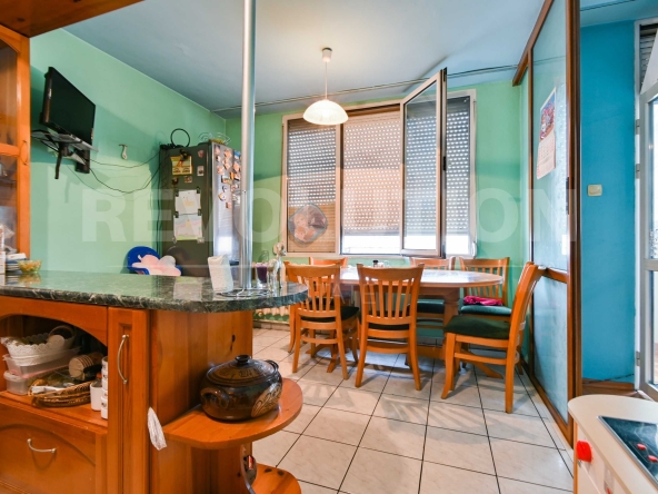 Тристаен апартамент в София, Гео Милев - 102 кв.м за 3432 €/кв.м - Снимка #1