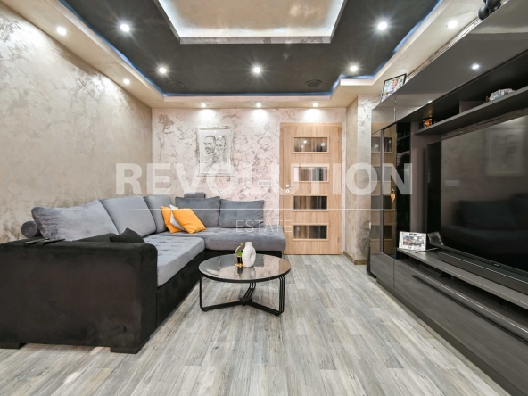 Тристаен апартамент в София, Люлин 4 - 81 кв.м за 2223 €/кв.м - Снимка #1