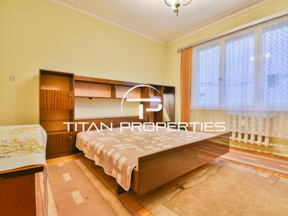 Дава се под наем Двустаен апартамент в София, Стрелбище - 75 кв.м за 450 € - Снимка #1