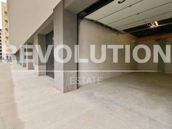 Дава се под наем Гараж / Паркомясто в София, Връбница 2 - 27 кв.м за 125 € - Снимка #1