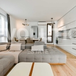 Дава се под наем Тристаен апартамент в София, Павлово - 130 кв.м за 1200 € - Снимка #1