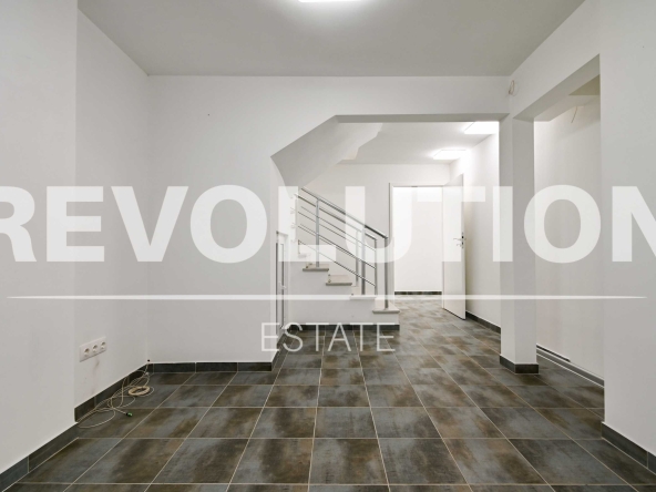 Магазин в София, Център - 110 кв.м за 5910 €/кв.м - Снимка #1