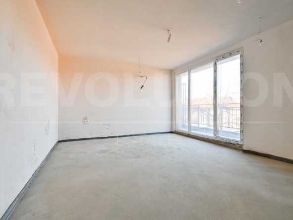 Двустаен апартамент в София, Център - 70 кв.м за 2593 €/кв.м - Снимка #1