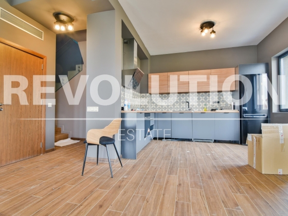 Дава се под наем Къща в София, Център - 180 кв.м за 2000 € - Снимка #1