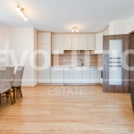 Дава се под наем Тристаен апартамент в София, Студентски град - 97 кв.м за 800 € - Снимка #1