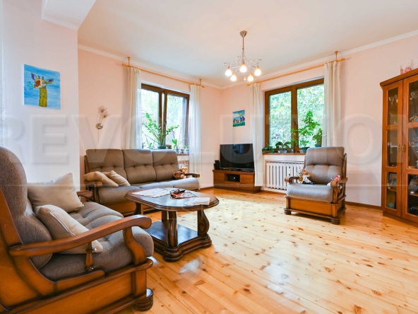 Тристаен апартамент в София, Изток - 149 кв.м за 1643 €/кв.м - Снимка #1