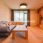 Дава се под наем Тристаен апартамент в София, Изгрев - 140 кв.м за 1600 € - Снимка #1