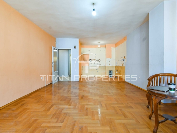 Тристаен апартамент в София, Хладилника - 106 кв.м за 3010 €/кв.м - Снимка #1