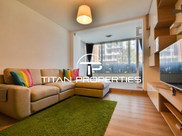 Дава се под наем Двустаен апартамент в София, Витоша - 60 кв.м за 612 € - Снимка #1