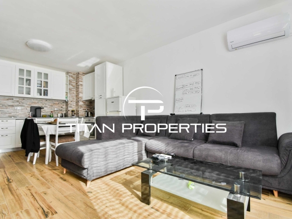 Дава се под наем Двустаен апартамент в София, Зона Б-18 - 81 кв.м за 725 € - Снимка #1