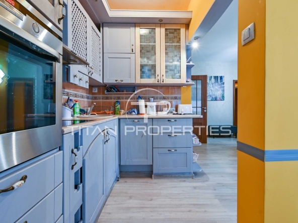 Тристаен апартамент в София, Разсадника - 89 кв.м за 2416 €/кв.м - Снимка #1