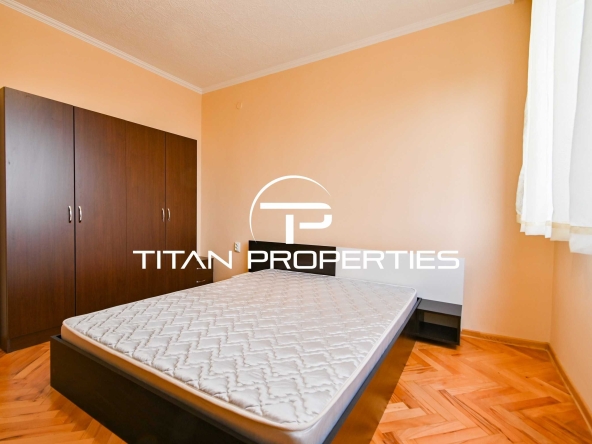 Дава се под наем Двустаен апартамент в София, Гоце Делчев - 73 кв.м за 612 € - Снимка #1