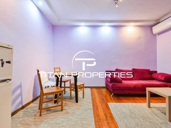 Дава се под наем Двустаен апартамент в София, Център - 55 кв.м за 458.49 € - Снимка #1