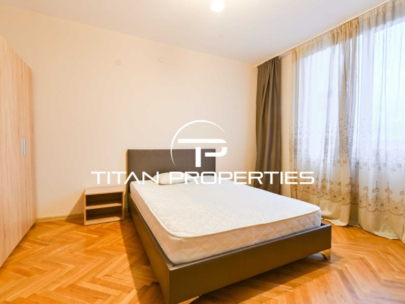 Дава се под наем Двустаен апартамент в София, Полигона - 66 кв.м за 561 € - Снимка #1