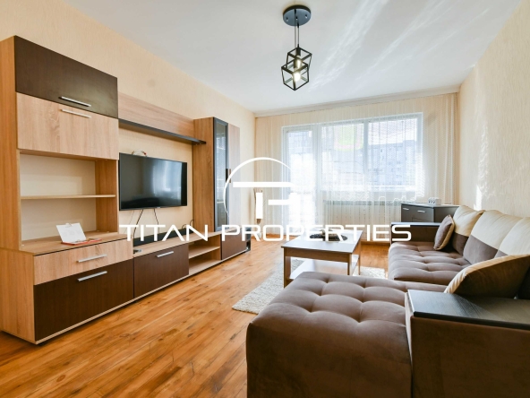 Дава се под наем Тристаен апартамент в София, Младост 4 - 96 кв.м за 765 € - Снимка #1