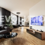 Дава се под наем Двустаен апартамент в София, Лозенец - 140 кв.м за 1200 € - Снимка #1