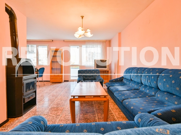 Дава се под наем Мезонет в София, Младост 4 - 125 кв.м за 790 € - Снимка #1