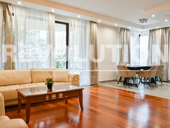 Дава се под наем Четиристаен апартамент в София, Драгалевци - 213 кв.м за 1600 € - Снимка #1