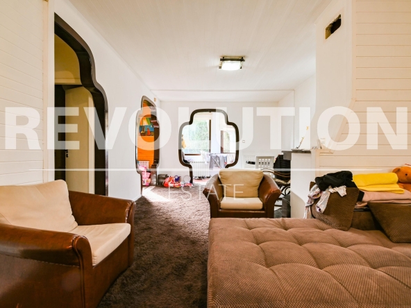 Дава се под наем Къща в София, Симеоново - 150 кв.м за 2370 € - Снимка #1