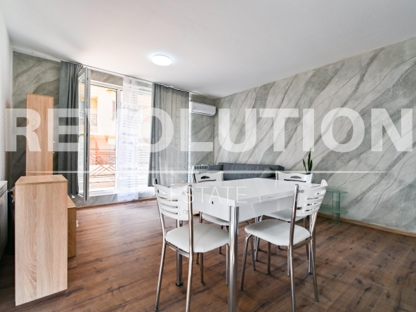 Дава се под наем Двустаен апартамент в София, Надежда 2 - 100 кв.м за 450 € - Снимка #1