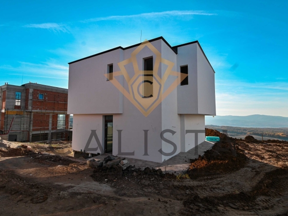 Къща в с. Рударци, Област Перник - 192 кв.м за 2006 €/кв.м - Снимка #1