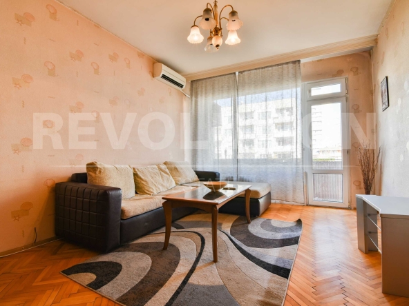 Дава се под наем Двустаен апартамент в София, Борово - 68 кв.м за 400 € - Снимка #1