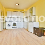 Дава се под наем Тристаен апартамент в София, Люлин 10 - 95 кв.м за 415 € - Снимка #1