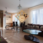 Дава се под наем Четиристаен апартамент в София, Младост 1А - 150 кв.м за 1000 € - Снимка #1