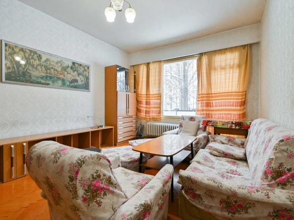 Дава се под наем Двустаен апартамент в София, Борово - 70 кв.м за 425 € - Снимка #1