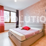 Дава се под наем Тристаен апартамент в София, Център - 102 кв.м за 1000 € - Снимка #1