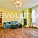 Дава се под наем Тристаен апартамент в София, Център - 91 кв.м за 960 € - Снимка #1