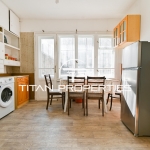 Дава се под наем Етаж от къща в София, Зона Б-19 - 89 кв.м за 400 € - Снимка #1