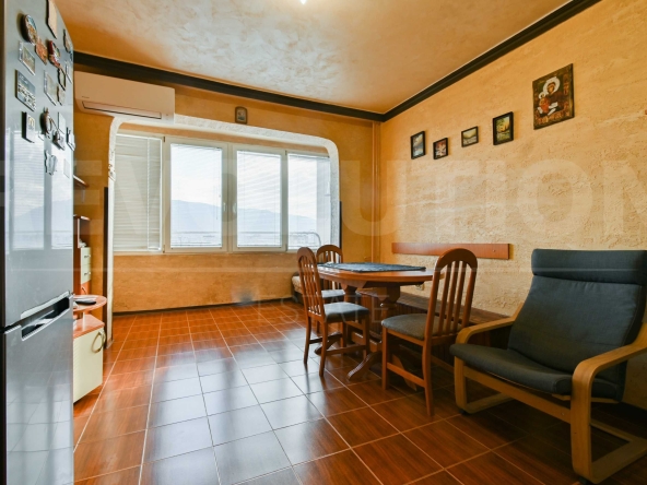 Тристаен апартамент в София, Разсадника - 63 кв.м за 2380 €/кв.м - Снимка #1