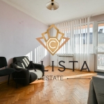 Тристаен апартамент в София, Левски - 110 кв.м за 2000 €/кв.м - Снимка #1
