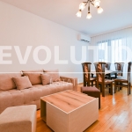 Дава се под наем Двустаен апартамент в София, Сухата река - 65 кв.м за 550 € - Снимка #1