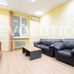 Дава се под наем Тристаен апартамент в София, Докторски паметник - 108 кв.м за 1200 € - Снимка #1