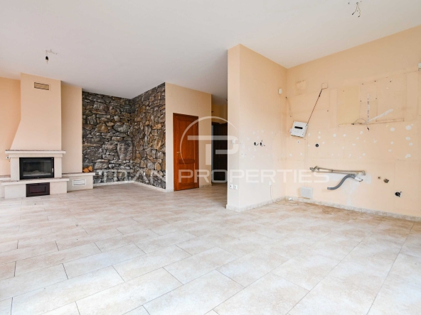 Тристаен апартамент в София, Витоша - 147 кв.м за 2041 €/кв.м - Снимка #1