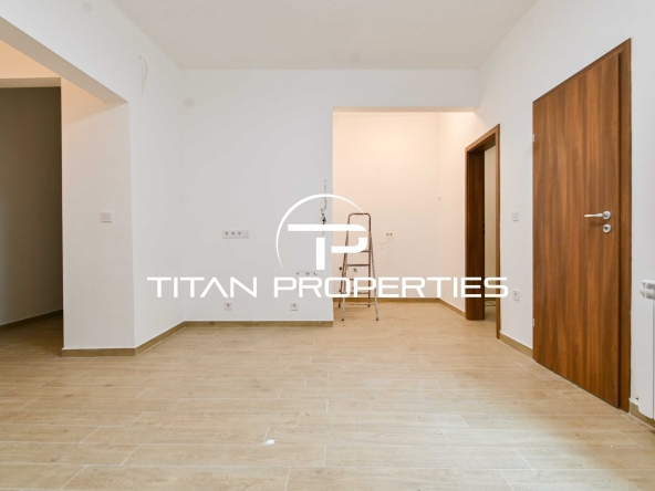 Дава се под наем Двустаен апартамент в София, Център - 41 кв.м за 900 € - Снимка #1