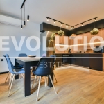 Дава се под наем Тристаен апартамент в София, Лозенец - 90 кв.м за 1100 € - Снимка #1