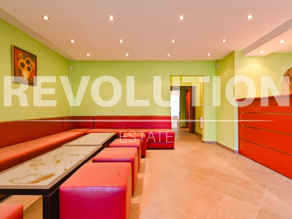 Дава се под наем Заведение в София, Студентски град - 120 кв.м за 1000 € - Снимка #1