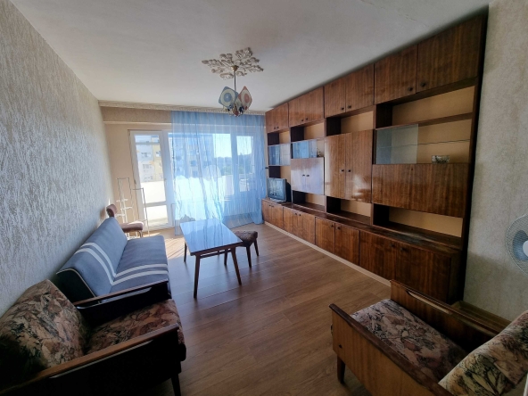 Дава се под наем Двустаен апартамент в Бургас, Изгрев - 60 кв.м за 300 € - Снимка #1