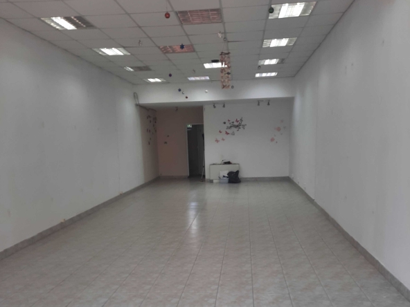 Магазин в Костинброд - 93 кв.м за 1062 €/кв.м - Снимка #1