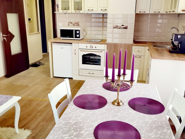 Дава се под наем Двустаен апартамент в Пловдив, Беломорски - 65 кв.м за 459 € - Снимка #1