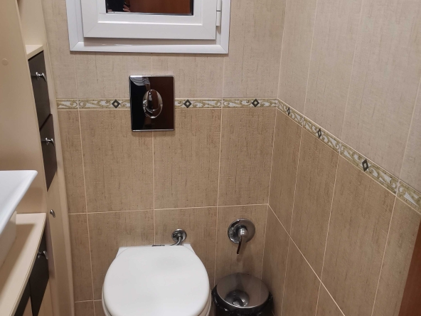 Дава се под наем Тристаен апартамент в Стара Загора, Аязмото - 93 кв.м за 408 € - Снимка #1