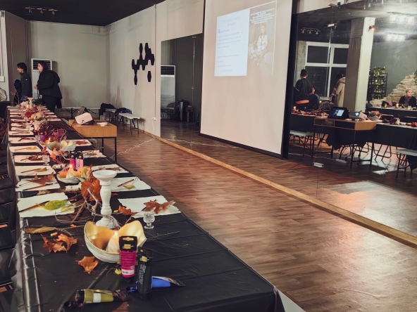 Дава се под наем Зала за събития в Стара Загора, Център -  кв.м за 30.6 € - Снимка #1