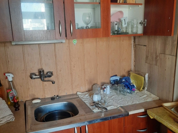 Тристаен апартамент в Радомир - 84 кв.м за 644 €/кв.м - Снимка #1