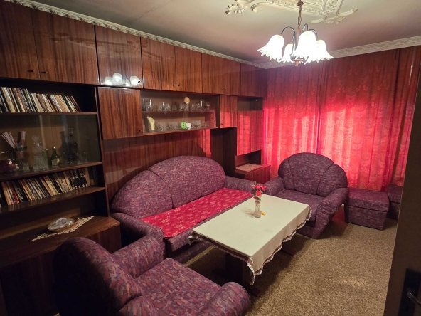 Тристаен апартамент в Смядово - 77 кв.м за 659 €/кв.м - Снимка #1