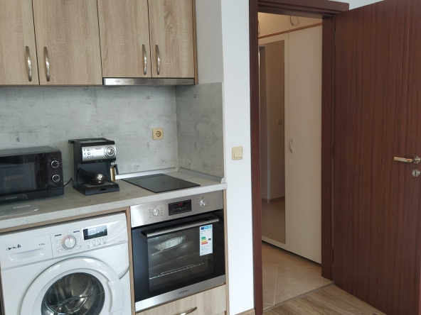 Едностаен апартамент в Бургас, Братя Миладинови - 40 кв.м за 2000 €/кв.м - Снимка #1