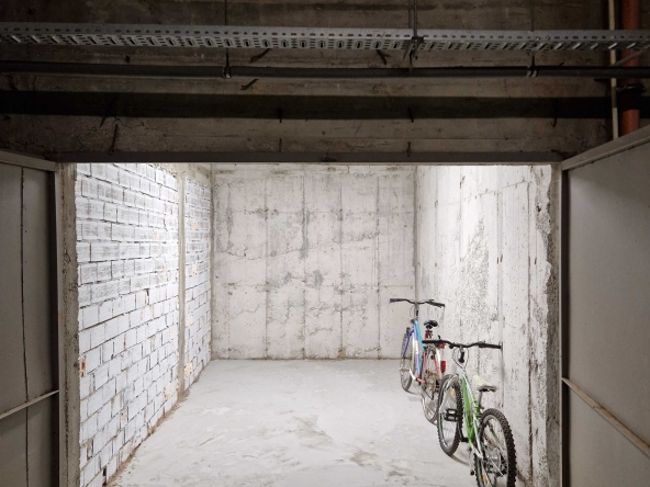 Гараж / Паркомясто в София, Люлин 1 - 16 кв.м за 1000 €/кв.м - Снимка #1